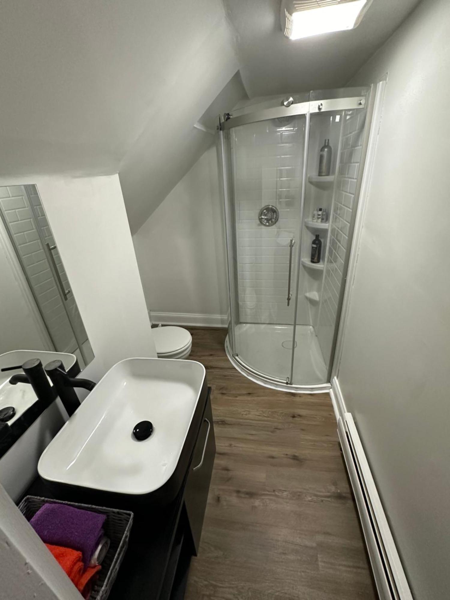 Cute 6-Bedroom Getaway In The Heart Of ליטלטון מראה חיצוני תמונה